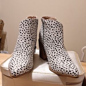 Serra Black and White Patterned Ankle Boots